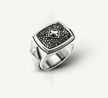 Load image into Gallery viewer, Arrow Signet Ring<br>Black Pavé Diamonds