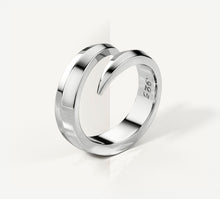 Load image into Gallery viewer, Talon Ring / Sterling Silver