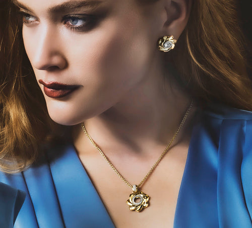 28mm Star Talon Pendant<br>in 14K Gold w/Pavé Diamond Halo