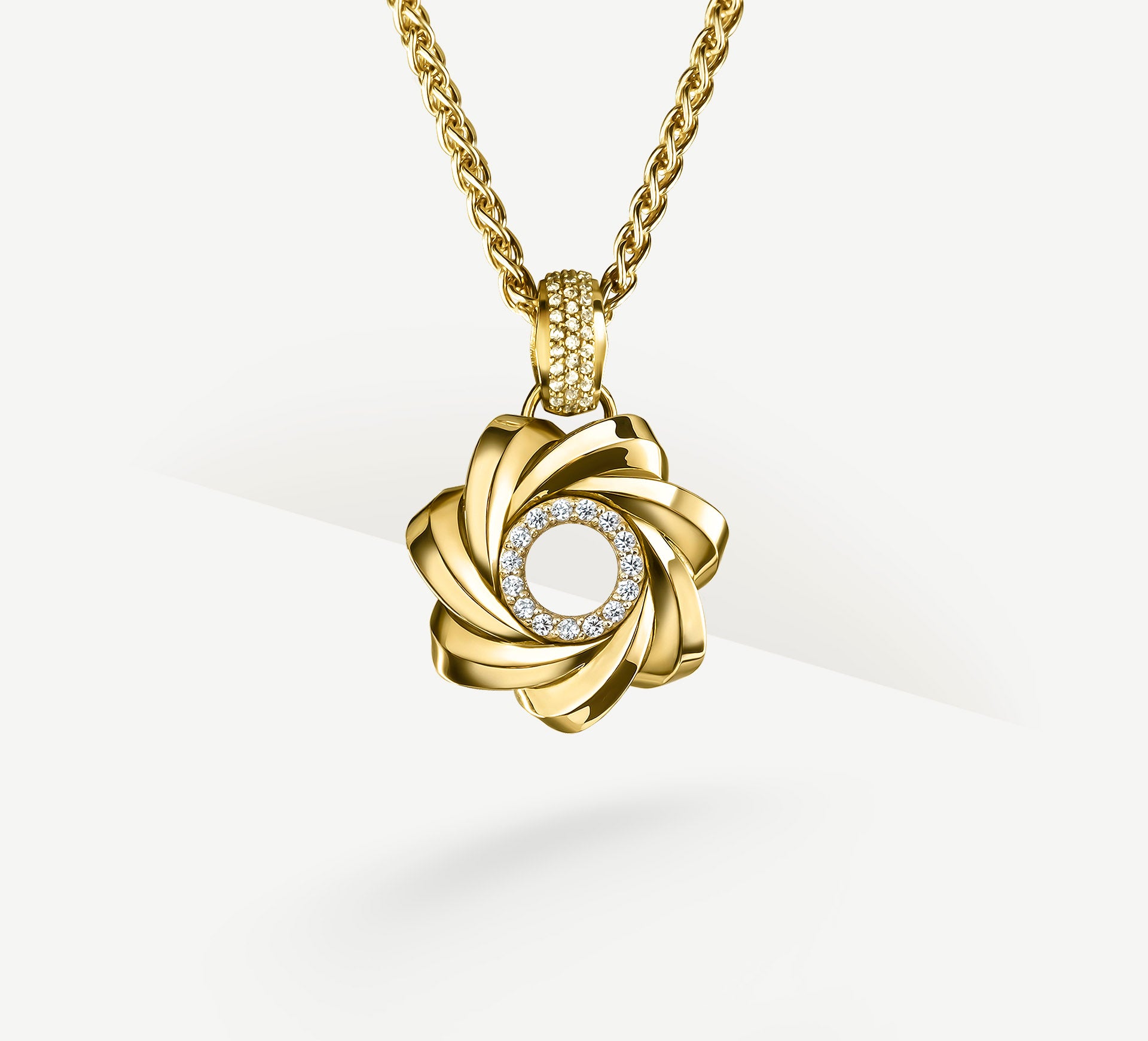28mm Star Talon Pendant<br>in 14K Gold w/Pavé Diamond Halo