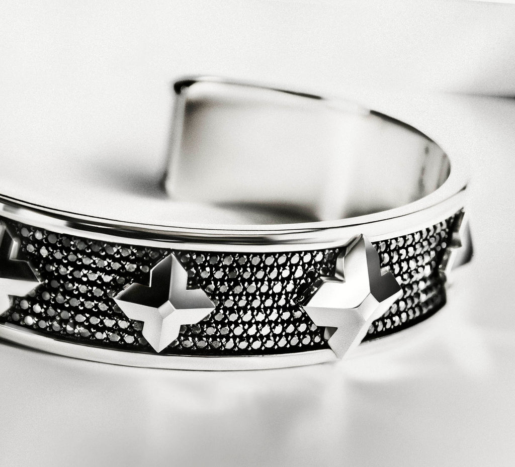 Phoenix Cuff / Sterling Silver<br>w/Black Pavé-Set Diamonds