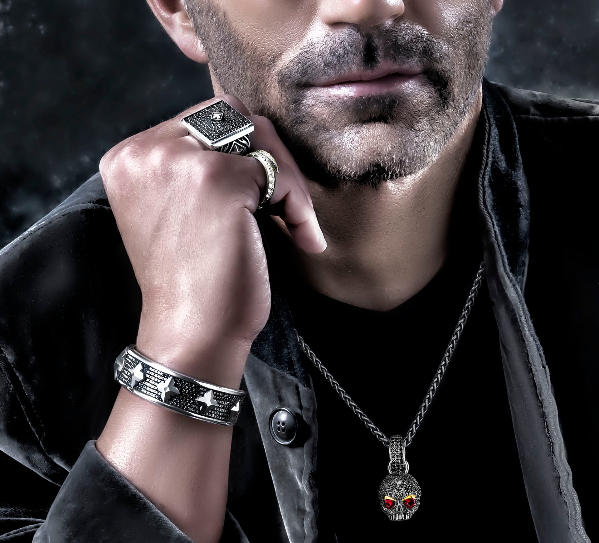 Phoenix Cuff / Sterling Silver<br>w/Black Pavé-Set Diamonds