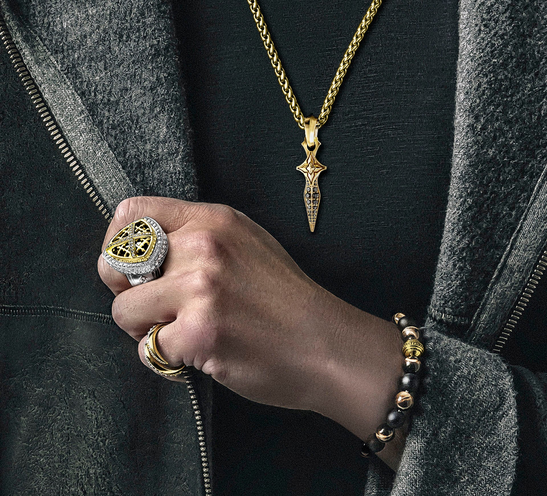 Star Dagger / 18K Gold<br>w/Black Pavé Diamonds