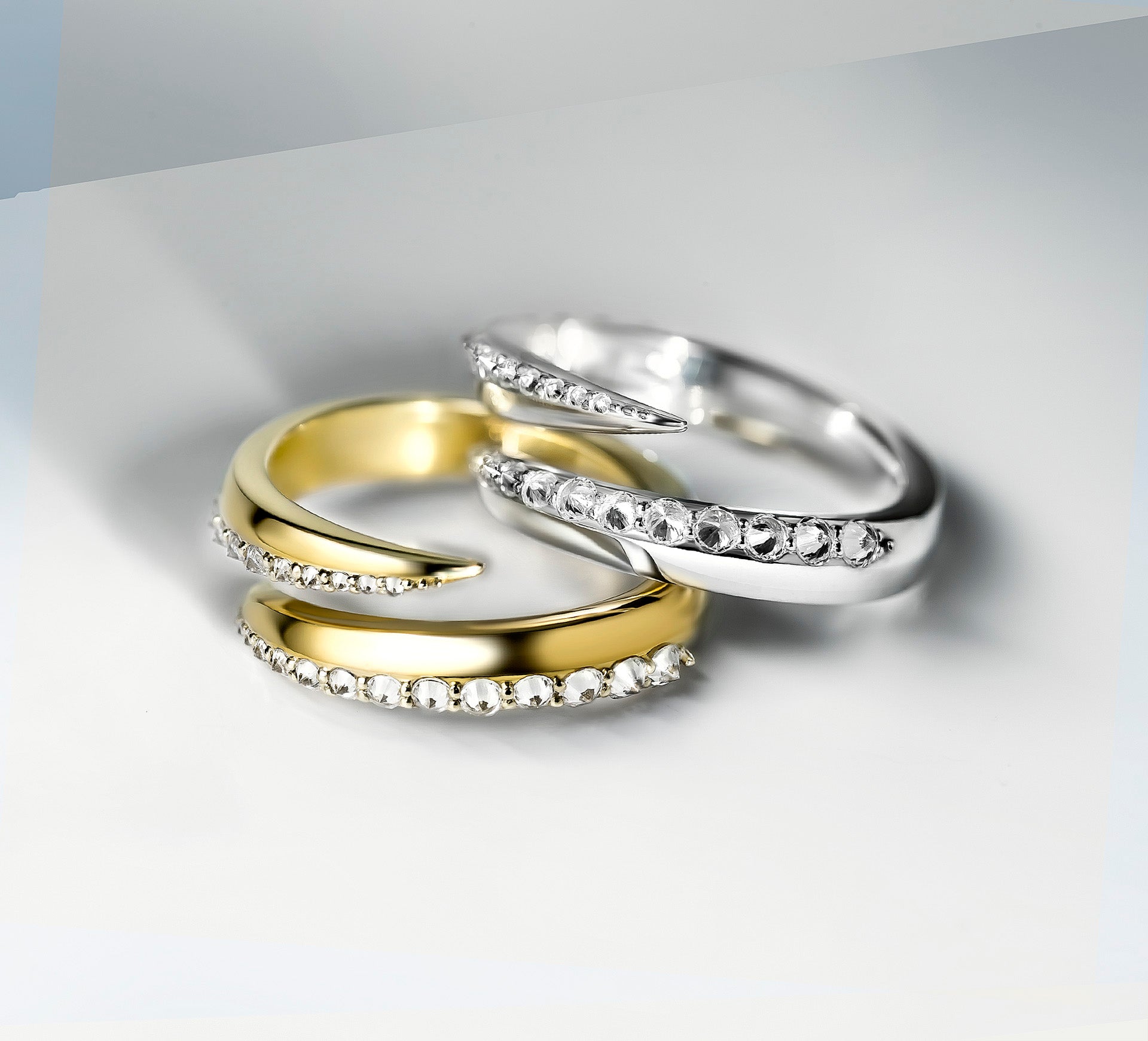 Luxxe Talon Ring / Sterling Silver<br>w/Inverted Pavé-Set Diamonds