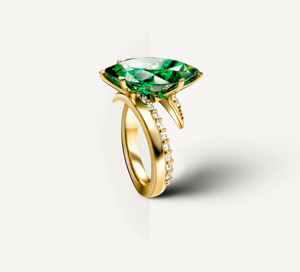 Marquise Ring<br>Emerald Stone / 14K Gold