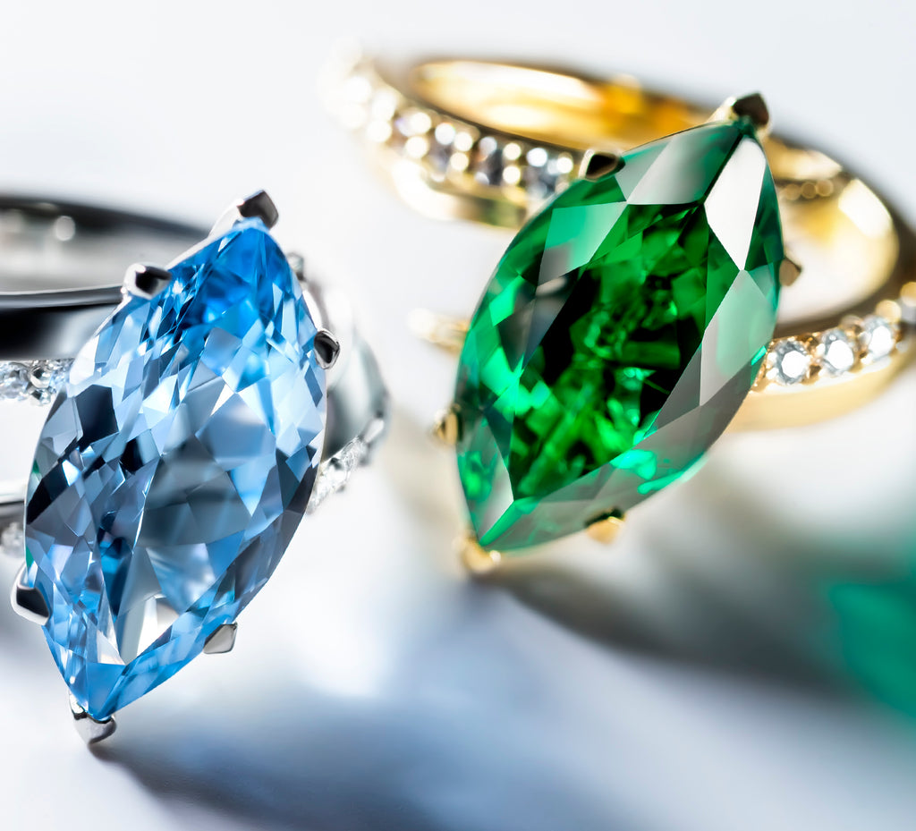 Marquise Ring<br>Emerald Stone / 14K Gold