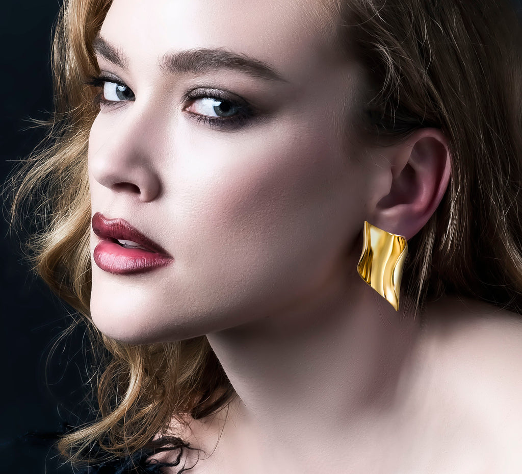 Wave Earrings / 14K Yellow Gold