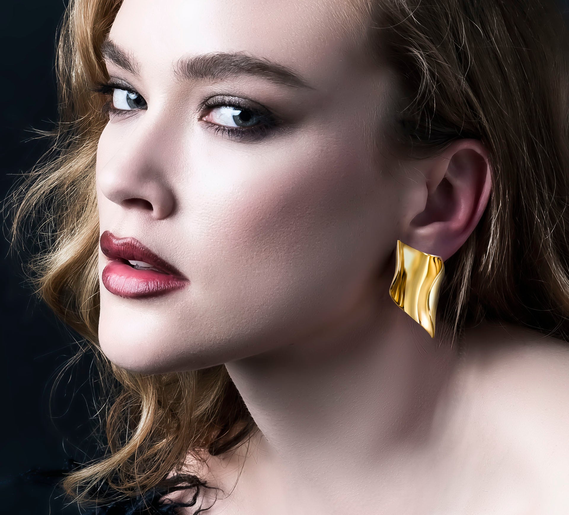 Wave Earrings / 14K Yellow Gold