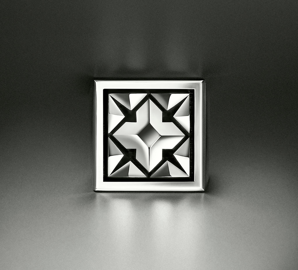 Classic Crown Signet Ring<br>in Sterling Silver