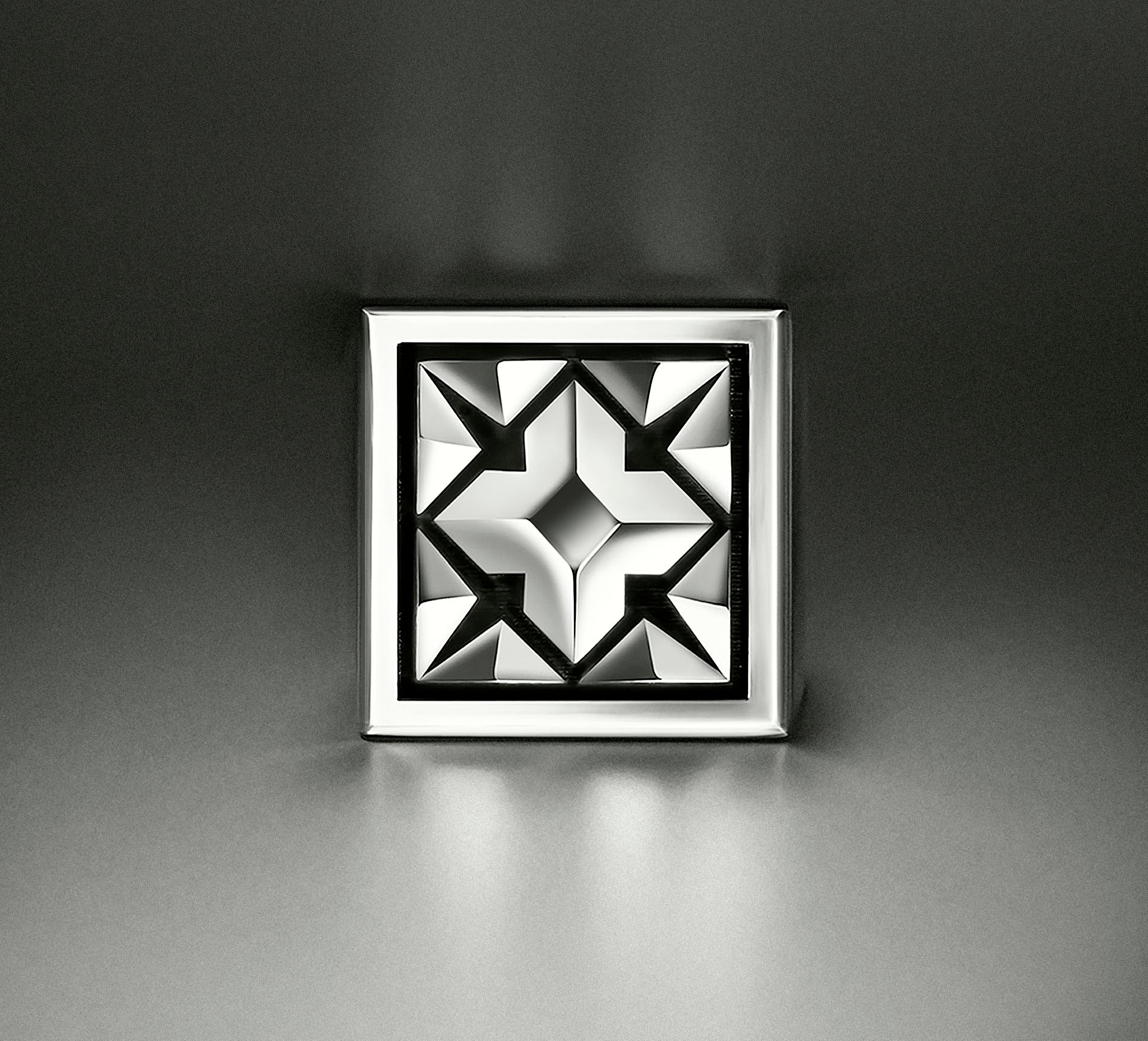 Classic Crown Signet Ring<br>in Sterling Silver