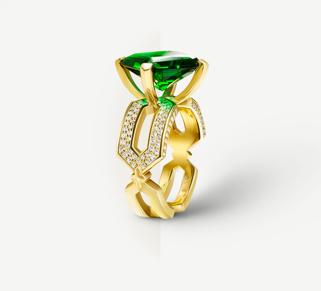 Crystal Link Band<br>Featured Green Emerald<br>18K Yellow Gold / Pavé Diamonds