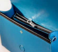 Load image into Gallery viewer, Fire &amp; Ice / Scuba Blue Purse
