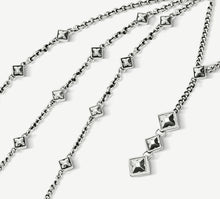 Load image into Gallery viewer, Mixed Chain &amp; Box Crown Necklace
